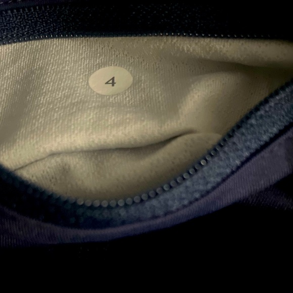 Lululemon Athetica Reflective Ruffled Cropped Leggings - Picture 11 of 12